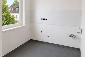 Frisch saniert – Jetzt einziehen und wohlfühlen! – Elisabethstraße 88, 47799 Cracau, Krefeld – Vorschaubild 3