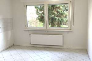 3-ZW mit Laminat in Holzoptik, 2022 neu erstellt!  KEIN Balkon oä. – Thomastr. 44, 53119 Nordstadt, Bonn – Vorschaubild 3