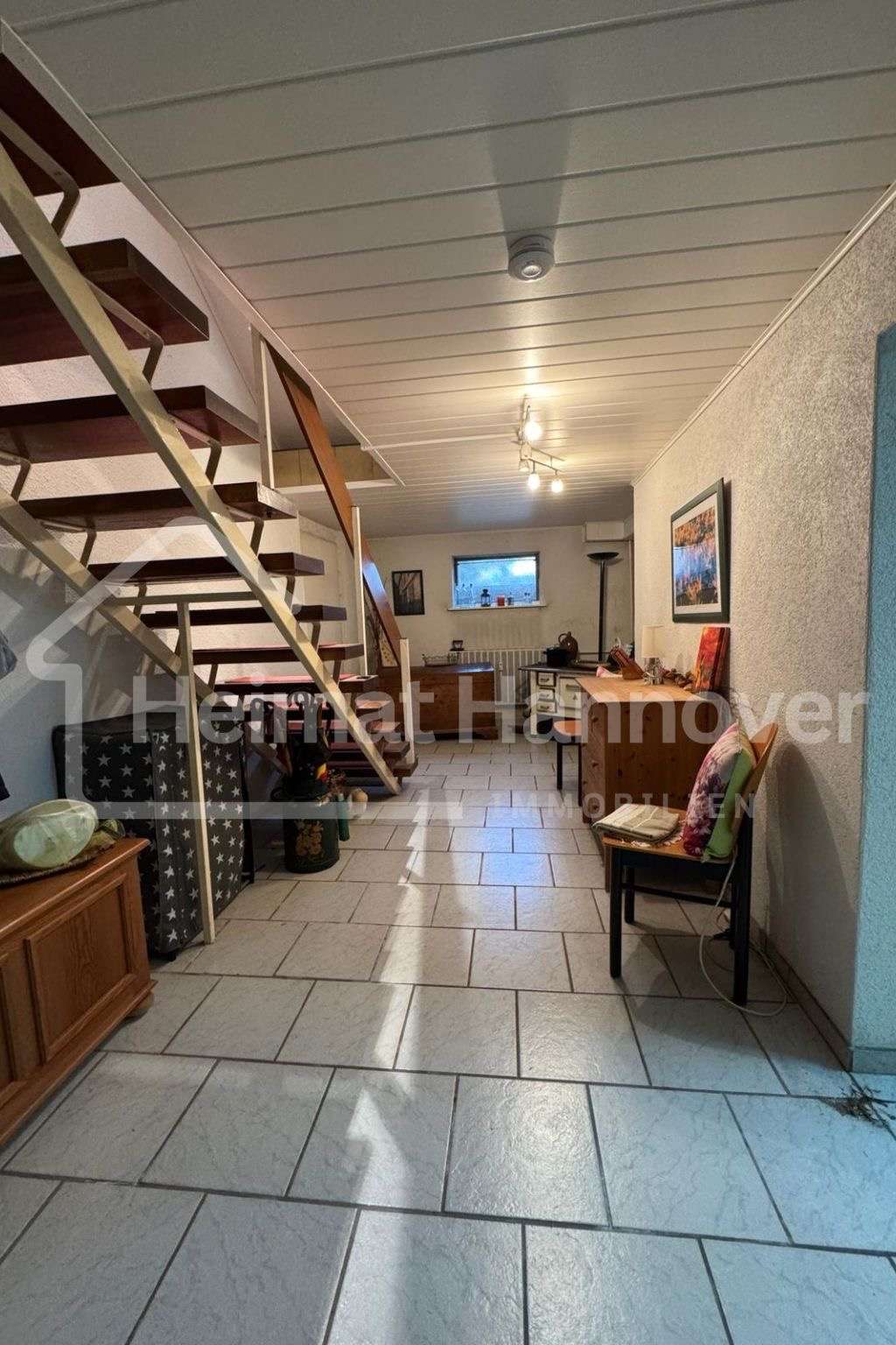 Immobilie in Uetze - Großzügiges 1–2-Familienhaus mit Pool und großem Grundstück in zentraler Lage von Uetze - Bild 8