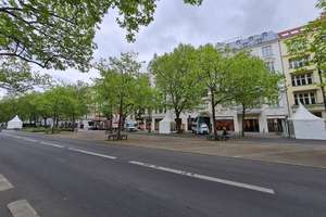 Auto Stellplatz anmietbar | Echter ALTBAU | City West | LIFT | Balkon | Eichen-Parkett – Die vollständige Adresse der Immobilie erhältst du vom Anbieter., 10707 Wilmersdorf, Berlin – Vorschaubild 1