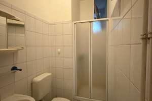 Bezugsfreie 2-Zimmer-Wohnung mit Balkon in Berlin-Wedding zum Selbstgestalten und Wert steigern! – Die vollständige Adresse der Immobilie erhältst du vom Anbieter., 13359 Gesundbrunnen, Berlin – Vorschaubild 12