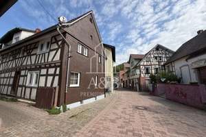 ** 2 in 1 - Ferienhaus, Kapitalanlage und Eigenbedarf mit Burgblick ** – Die vollständige Adresse der Immobilie erhältst du vom Anbieter., 64678 Lindenfels – Vorschaubild 1