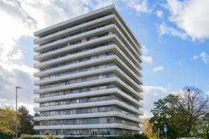 Krefeld-Uerdingen: komplett modernisierte 4-Zimmerwohnung mit großem Balkon und Einbauküche! – Die vollständige Adresse der Immobilie erhältst du vom Anbieter., 47829 Uerdingen, Krefeld – Vorschaubild 14