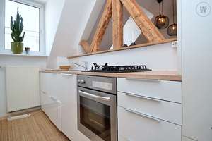 Sehr schöne möblierte 4-Zimmer Dachwohnung mit Internet und Dachterrasse in Wiesbaden – Die vollständige Adresse der Immobilie erhältst du vom Anbieter., 65197 Rheingauviertel / Hollerborn, Wiesbaden – Vorschaubild 2