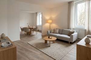 DOMINI bietet: Möchengladbach-Zentrum! Schicke neu renovierte 3 Z-Wohnung im 1. OG