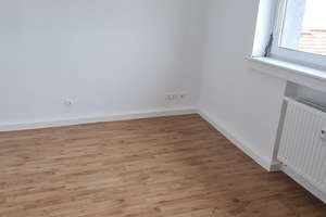 FAHRSTUHL - Tolles Einzimmerappartement - Schöne Aussicht ! – Askanische Straße 113, 6842 Innerstädtischer Bereich Mitte, Dessau-Roßlau – Vorschaubild 6