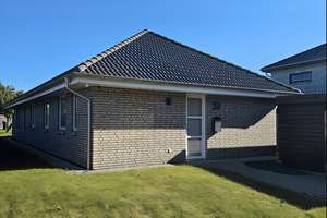 !!!Neuer Preis!!! - 123 m² Bungalow von 2016, 4,5 Zimmer in Toplage, Energie: A! ONLINEBESICHTIGUNG – Die vollständige Adresse der Immobilie erhältst du vom Anbieter., 24955 Harrislee – Vorschaubild 1