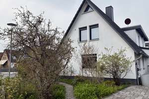 Energetisch saniertes Familienhaus mit separatem Studio, Naturgarten & Waldrandlage – Die vollständige Adresse der Immobilie erhältst du vom Anbieter., 29225 Celle – Vorschaubild 1