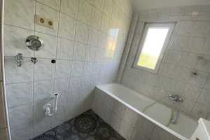 Unterhalb vom Wartberg - Ansprechende 3-Zimmer-DG-Wohnung mit EBK in Heilbronn  – Heilbronn – Vorschaubild 6