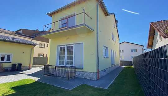 Bild von Energetisch saniertes Mehrfamilienhaus - Garten, Garage, Terrasse, ruhige Lage - Heizung von 2018