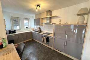 Superschöne 2 ZKB-Wohnung mit Balkon + Stellplatz in modernisiertem 6-Fam.-Haus in KA-Neureut! – Die vollständige Adresse der Immobilie erhältst du vom Anbieter., 76149 Neureut, Karlsruhe – Vorschaubild 10