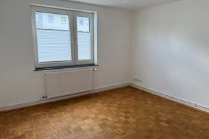 Wohnung 1. OG mit Gartennutzung (als 2-er WG geeignet): 3 Haltestellen zur Uni am HoPla in Kassel  – Die vollständige Adresse der Immobilie erhältst du vom Anbieter., 34127 Nord (Holland), Kassel – Vorschaubild 4