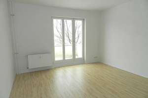 Langfristig vermietete 2-Zimmer-Wohnung mit Balkon in begehrter Lage von Friedrichshain – Die vollständige Adresse der Immobilie erhältst du vom Anbieter., 10247 Friedrichshain, Berlin – Vorschaubild 2