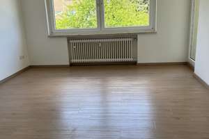 3-Zimmer-Wohnung mit Balkon zur Westseite, EG links, Württemberger Allee 20 in Sennestadt – Württemberger Allee 20, 33689 Sennestadt, Bielefeld – Vorschaubild 2