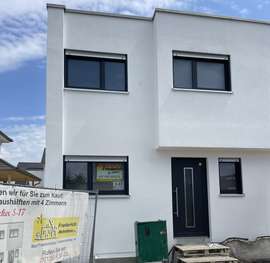 die Fassade ist fertig