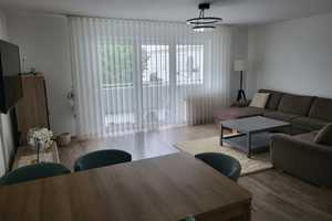 Stilvolle 4-Zimmer-Wohnung mit großzügigem Schnitt und Tageslicht in Langenselbold vom Eigentümer