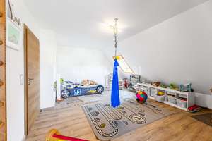 Zwei Zuhause unter einem Dach – Einfamilienhaus mit Einliegerwohnung im Doppelhaus-Charakter! – Die vollständige Adresse der Immobilie erhältst du vom Anbieter., 91710 Gunzenhausen – Vorschaubild 20