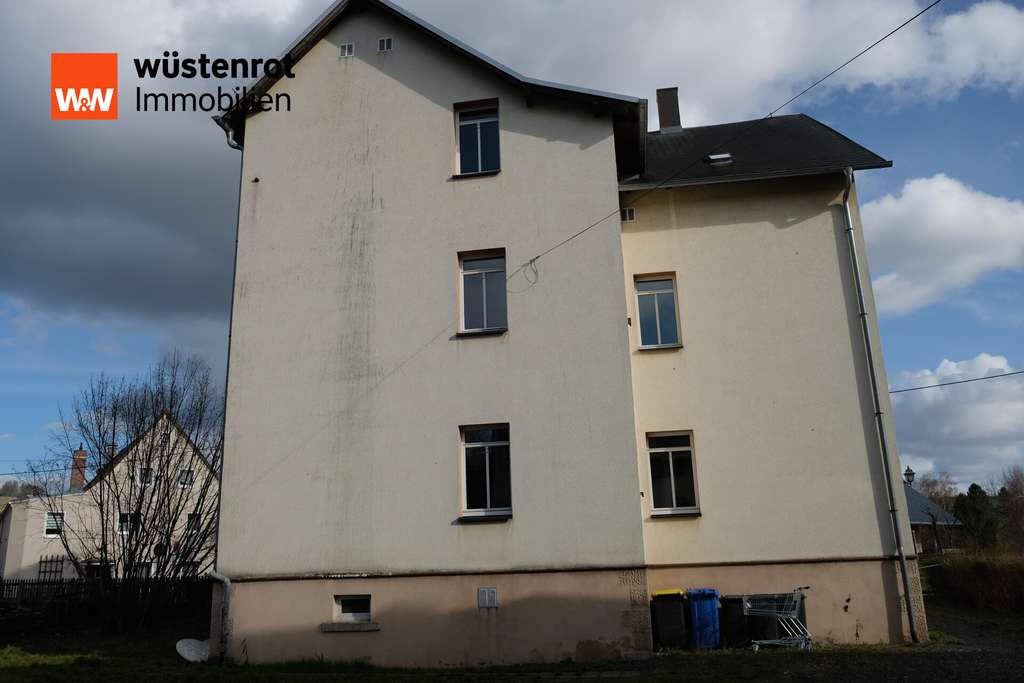 Immobilie in Wildenfels - Großes Mehrfamilienhaus mit 3 Wohnungen, Garten & Potenzial in ruhiger Lage - Bild 2