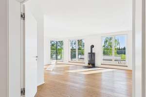 Willkommen in Ihrem Penthouse mit Dachterrasse in ruhiger Waldrandlage