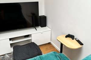 Charmantes Penthouse Studio mit Rooftop Terrace (53 m2 total) in Friedrichshain (ab 01.03.2026) – Matternstraße 7, 10249 Friedrichshain, Berlin – Vorschaubild 9