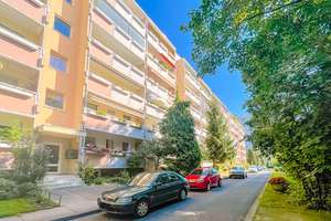Nachgefragte 3-RW im Hochparterre* verglaster Süd-Balkon* Bad mit Wanne* Keller* grüne  Wohnlage* – Münzmeisterstraße 8, 1217 Räcknitz/Zschertnitz, Dresden – Vorschaubild 5