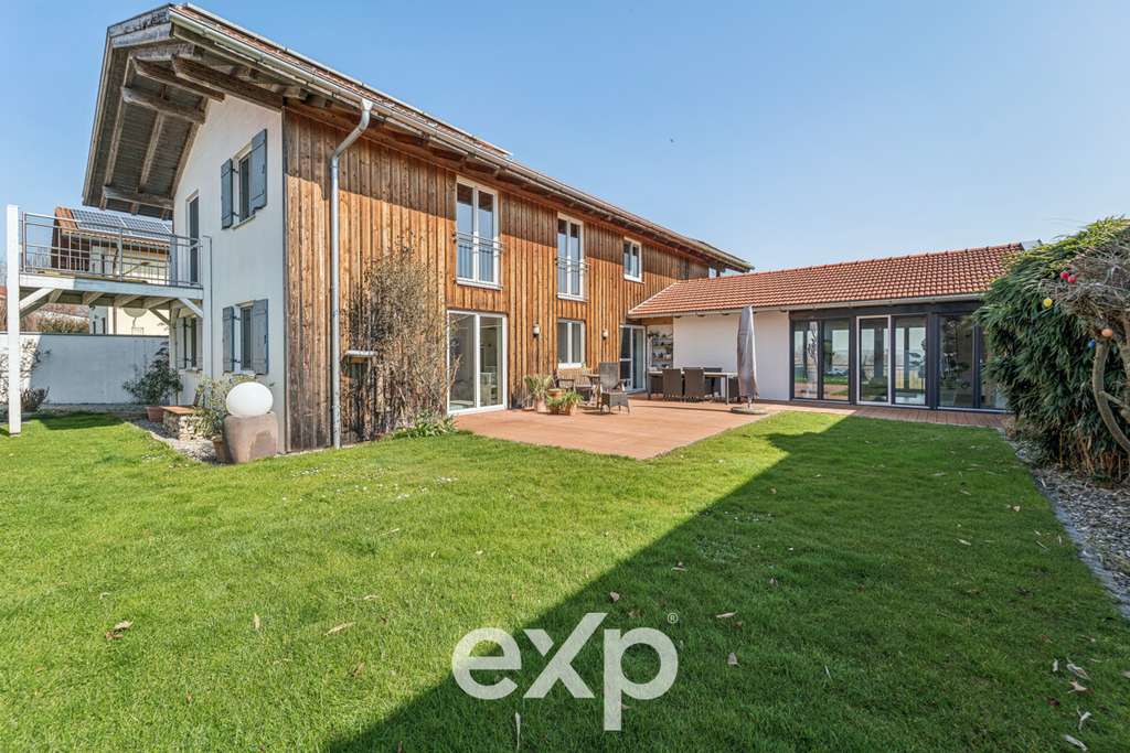 Immobilie in Tittmoning - Großzügiges Wohnen mit Weitblick und Flexibilität - Bild 0