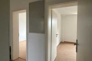 Schicke 2,5 Zimmer Wohnung in Nähe zur Innenstadt ab sofort frei! – Siemensstr. 15, 44147 Dortmund – Vorschaubild 4