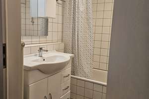 Möbliertes Apartment mit Terrasse in Stuttgart-Degerloch – Heinestrasse 15, 70597 Degerloch (Ortsteil), Stuttgart – Vorschaubild 5