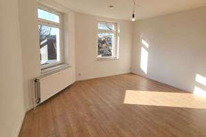 *Lichtdurchflutete 3-Zimmerwohnung + große Küche + Wannenbad + Einbauküche als Option! – Alt Fermersleben 77, 39122 Fermersleben, Magdeburg – Vorschaubild 1