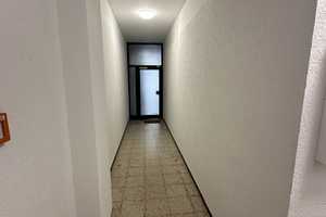 "Vollmöbliertes Mehrfamilienhaus auf der Oststraße – Zentrale Lage für Kurz- und Langzeitmieter" – Düsseldorf – Vorschaubild 2