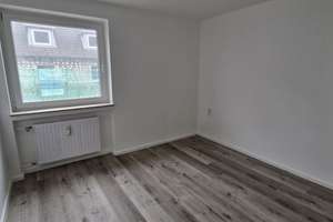 2 Zimmer Wohnung in absolut zentraler Lage in Dellbrück. Gesucht 1-2 Personen – Marthastr.  16, 51069 Dellbrück, Köln – Vorschaubild 4