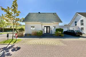 Modernes Einfamilienhaus mit Südgarten in ruhiger Wohnlage von Oelde – Die vollständige Adresse der Immobilie erhältst du vom Anbieter., 59302 Oelde – Vorschaubild 8