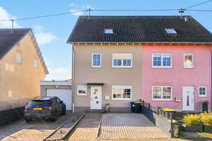 Leider reserviert!: Moderne DHH mit Garten, Garage & Wintergarten – einziehen & wohlfühlen! – Die vollständige Adresse der Immobilie erhältst du vom Anbieter., 66706 Perl – Vorschaubild 1
