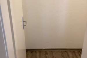 Renovierte 2-Zimmer-Wohnung mit Balkon, ab sofort anmietbar! – Kronsforder Allee 58, 23560 Sankt Jürgen, Lübeck – Vorschaubild 5
