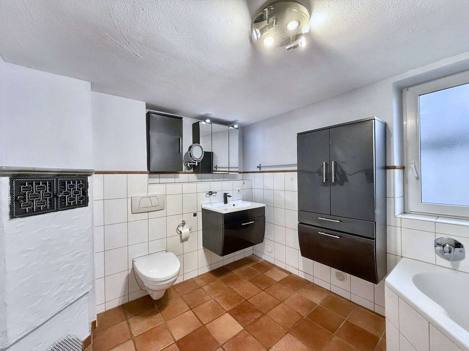 Immobilie in Wiernsheim - Kernsaniertes Fachwerkhaus - Bild 8