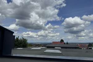 Exklusives Loft-Apartment mit Designküche, Kamin, 2 Balkone & Garage – 105 qm Wohnkomfort – Im Hummelacker 12, 75180 Büchenbronn, Pforzheim – Vorschaubild 9