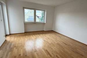 Großzügige helle 4-Zimmer-Wohnung – Die vollständige Adresse der Immobilie erhältst du vom Anbieter., 91325 Adelsdorf – Vorschaubild 7