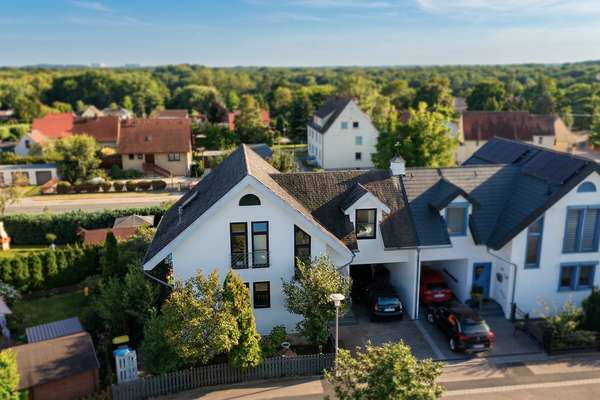Einfamilienhaus bei Leipzig: 5-Zimmer, Garten, Carport, Terrasse, 551m² Grundstück!