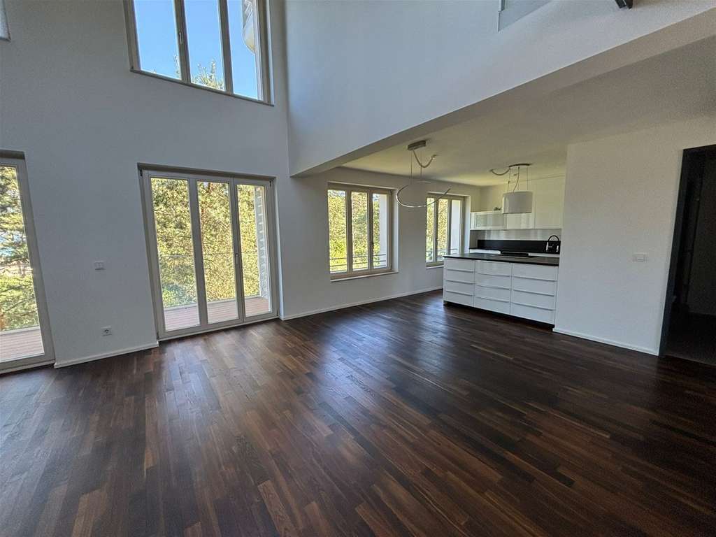 Immobilie in Binz - Provisionsfreie Luxuswohnung auf 2 Ebenen am Strand - Bild 1