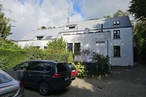 Günstig:  Wohnung drei Zimmer,Kü.,Die., Bad 1. Etage modernes Architektenhaus Beste Wohnlage – Die vollständige Adresse der Immobilie erhältst du vom Anbieter., 41179 Gladbach, Mönchengladbach – Vorschaubild 3