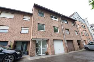 Zuhause im Glück- Reihenhaus in Mülfort mit viel Platz!