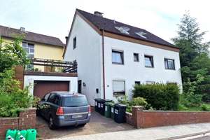 Gepflegtes Zweifamilienhaus zur Eigennutzung oder Kapitalanlage mit über 5% Rendite in ruhiger Lage – Die vollständige Adresse der Immobilie erhältst du vom Anbieter., 76855 Annweiler am Trifels – Vorschaubild 2