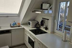 Möblierte 2-Zimmer-Wohnung mit Balkon, TG-Stellplatz und WLAN - ideal für Expats – Lerchenauer Str. 176, 80935 Lerchenau-Ost, München – Vorschaubild 9