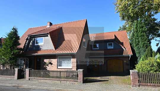 Bild von ~Zweifamilienhaus mit Charme~
Mietfrei ab sofort