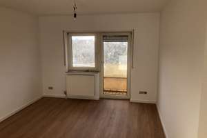 Großzügig geschnittenes 5-Zimmer-Reihenhaus in Niederhöchstadt – Die vollständige Adresse der Immobilie erhältst du vom Anbieter., 65760 Eschborn – Vorschaubild 17