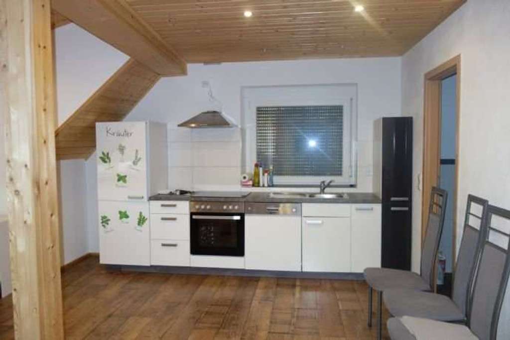 Immobilie in Sinsheim - 3 Wohneinheiten zum Preis von 1 - Mehrfamilienhaus in Sinsheim - Bild 4