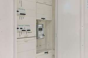 2 Zimmer Gründerzeitperle in der Kantstraße – Westterrasse & Energieklasse B – 10627 Charlottenburg, Berlin – Vorschaubild 9