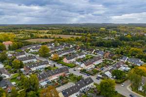 Zuhause mit großem Garten - Gemütliches Reihenendhaus mit Keller und Stellplatz – Die vollständige Adresse der Immobilie erhältst du vom Anbieter., 23569 Kücknitz, Lübeck – Vorschaubild 2