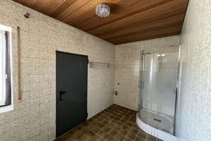 Großzügiger Bungalow mit Traumgrundstück, Dreifachgarage in Markt Eichendorf - provisionsfrei – Die vollständige Adresse der Immobilie erhältst du vom Anbieter., 94428 Eichendorf – Vorschaubild 24