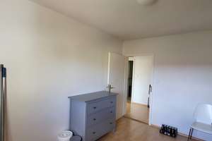 Sonnige 2-Zimmer Wohnung EBK, Südbalkon in Toplage Pforzheim Nordstadt – Oberer Wingertweg 8, 75177 Nordstadt, Pforzheim – Vorschaubild 4